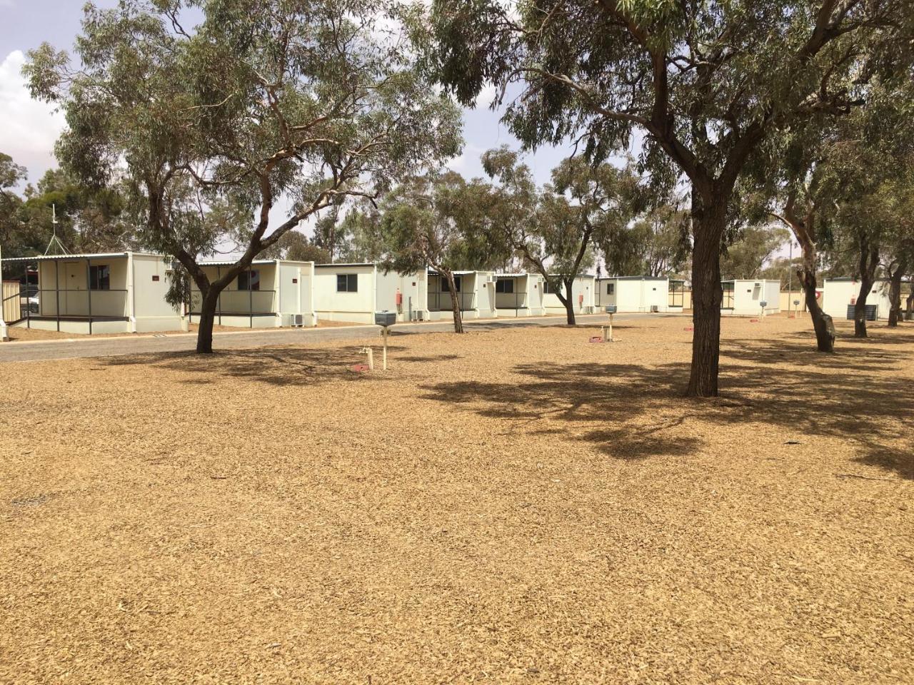Broken Hill Tourist Park Hotel Exterior photo